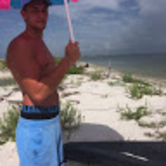 Meet your Posher, Brett - Picture 1 of 1